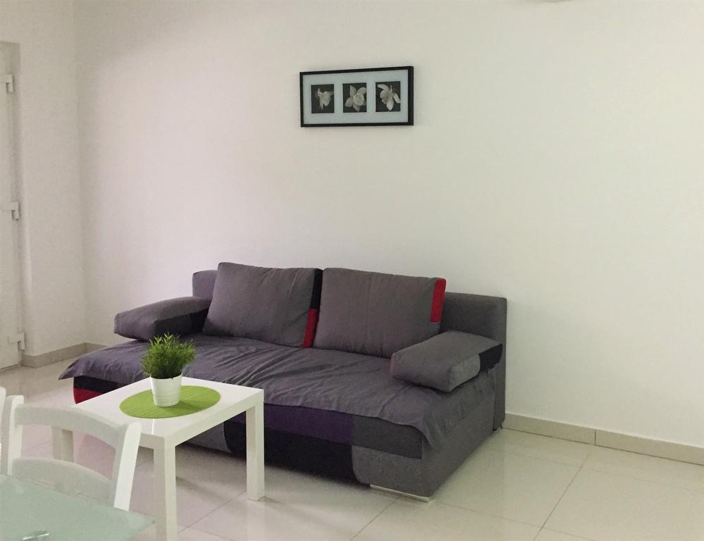 Apartmani Orhideja Rab Town Extérieur photo